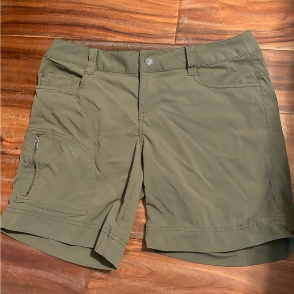 Prana Pants - Prana Women’s Olive Green Outdoor Hiking Shorts Size‎ 4 (0577)